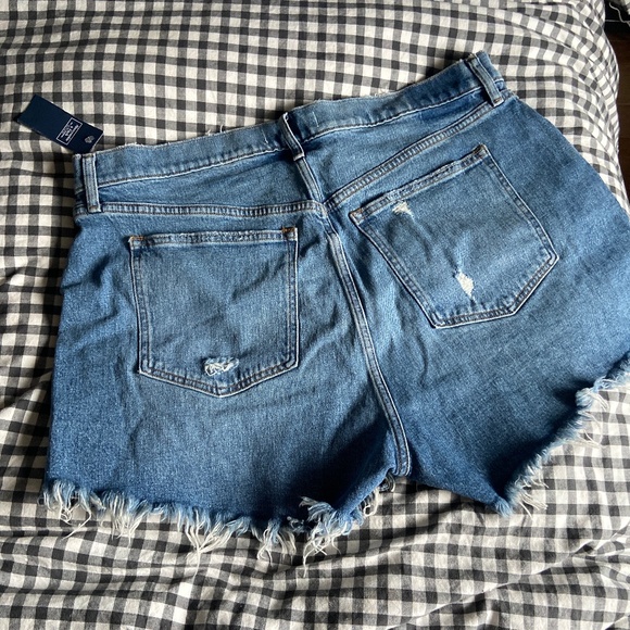 Abercrombie Mom Shorts - Picture 3 of 3